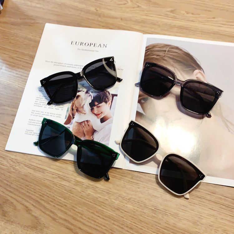 Wholesale PC Large Square Frame Ladies Sunglasses